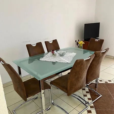 Mauro * Novi Vinodolski