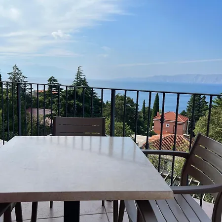 Mauro Apartman