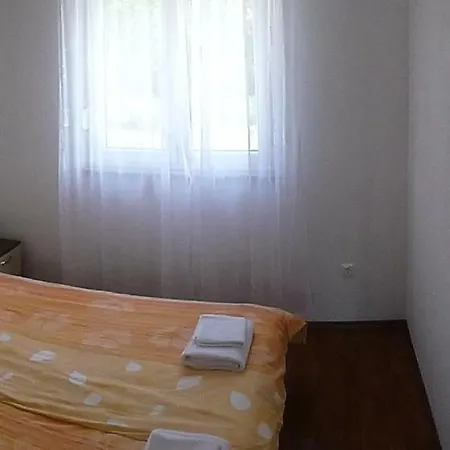 Mauro Apartman
