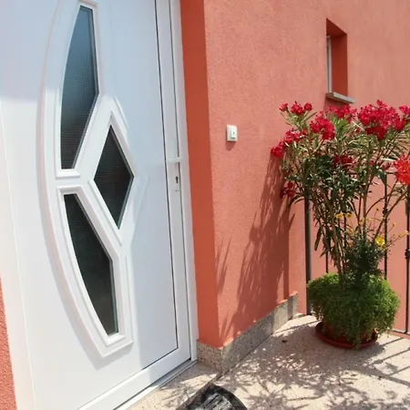 Mauro Apartman